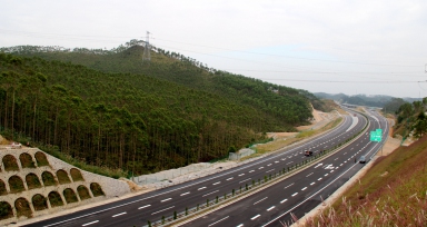 防城至东兴高速公路